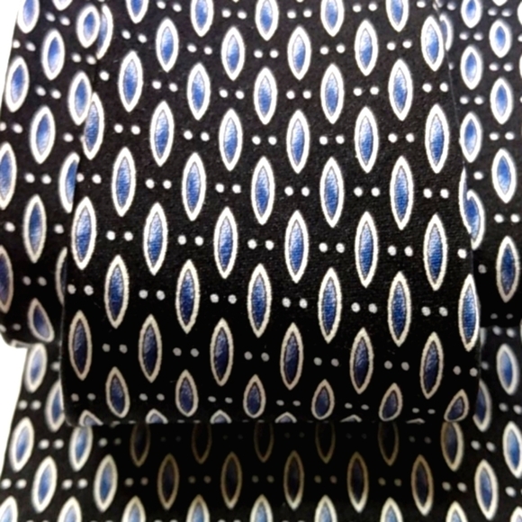 RAPHAEL HANDMADE 100%  SILK NECK TIE SIZE OS - Picture 3 of 11